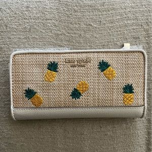 Brand new Kate Spade pineapple wallet
